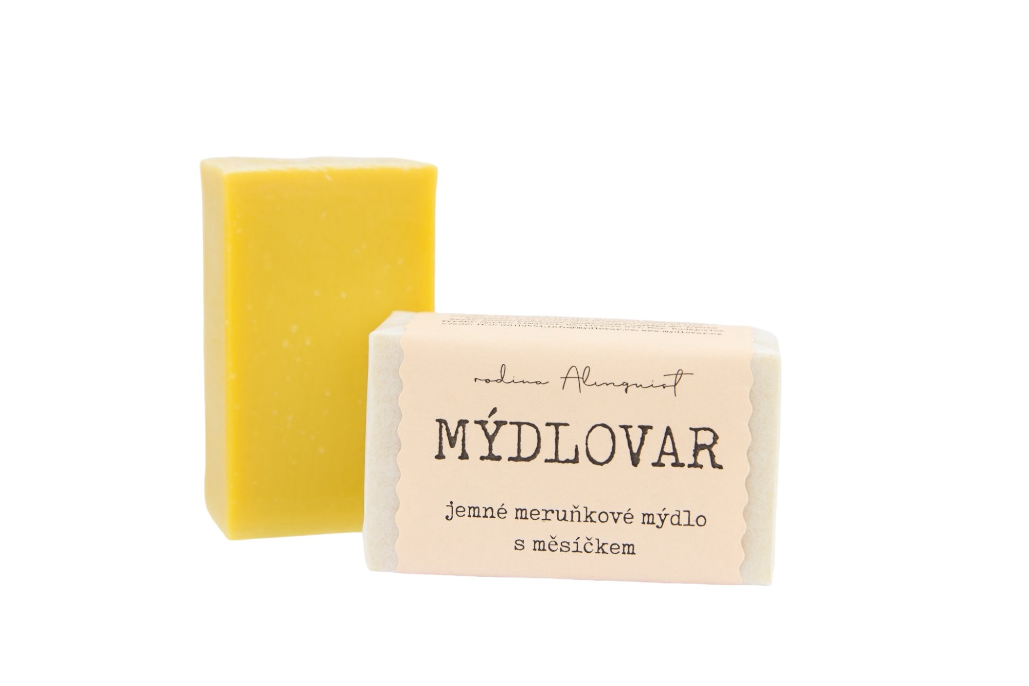 Mýdlovar Jemné meruňkové mýdlo s měsíčkem – 120 g – vhodné i pro cíti a malá miminka Mýdlovar Jemné meruňkové mýdlo s měsíčkem - 120 g - vhodné i pro cíti a malá miminka